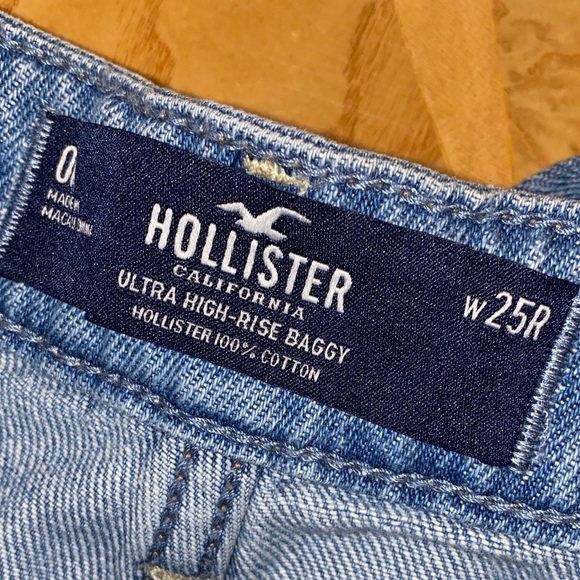 NWT!! Hollister Ultra High Rise Baggy Jeans Size 25R / 0R - Picture 10 of 15